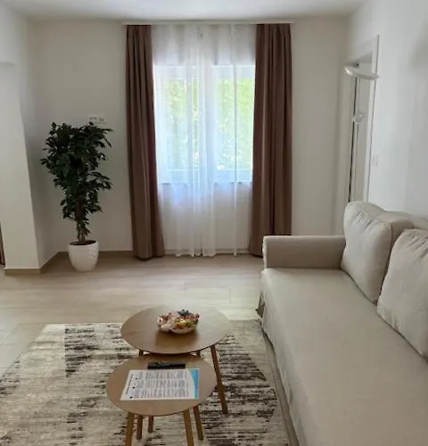 Lejlighed Tatjana Center *
