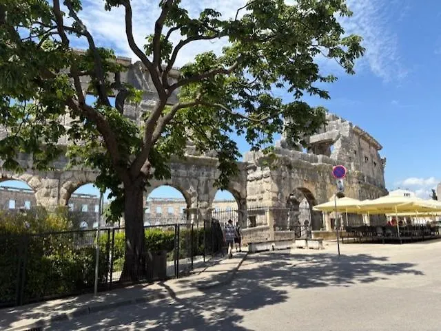 Tatjana Center Lejlighed
